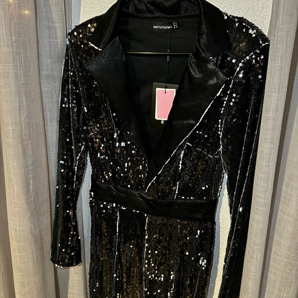 Black sequins jumpsuit - Picture 4 of 7